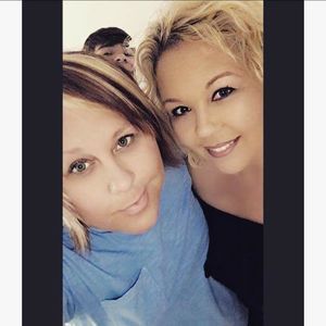 Meet your Posher, Holly